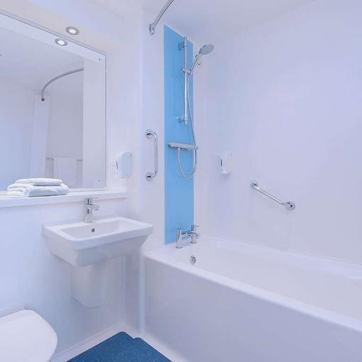 Travelodge London Richmond Central Eksteriør bilde